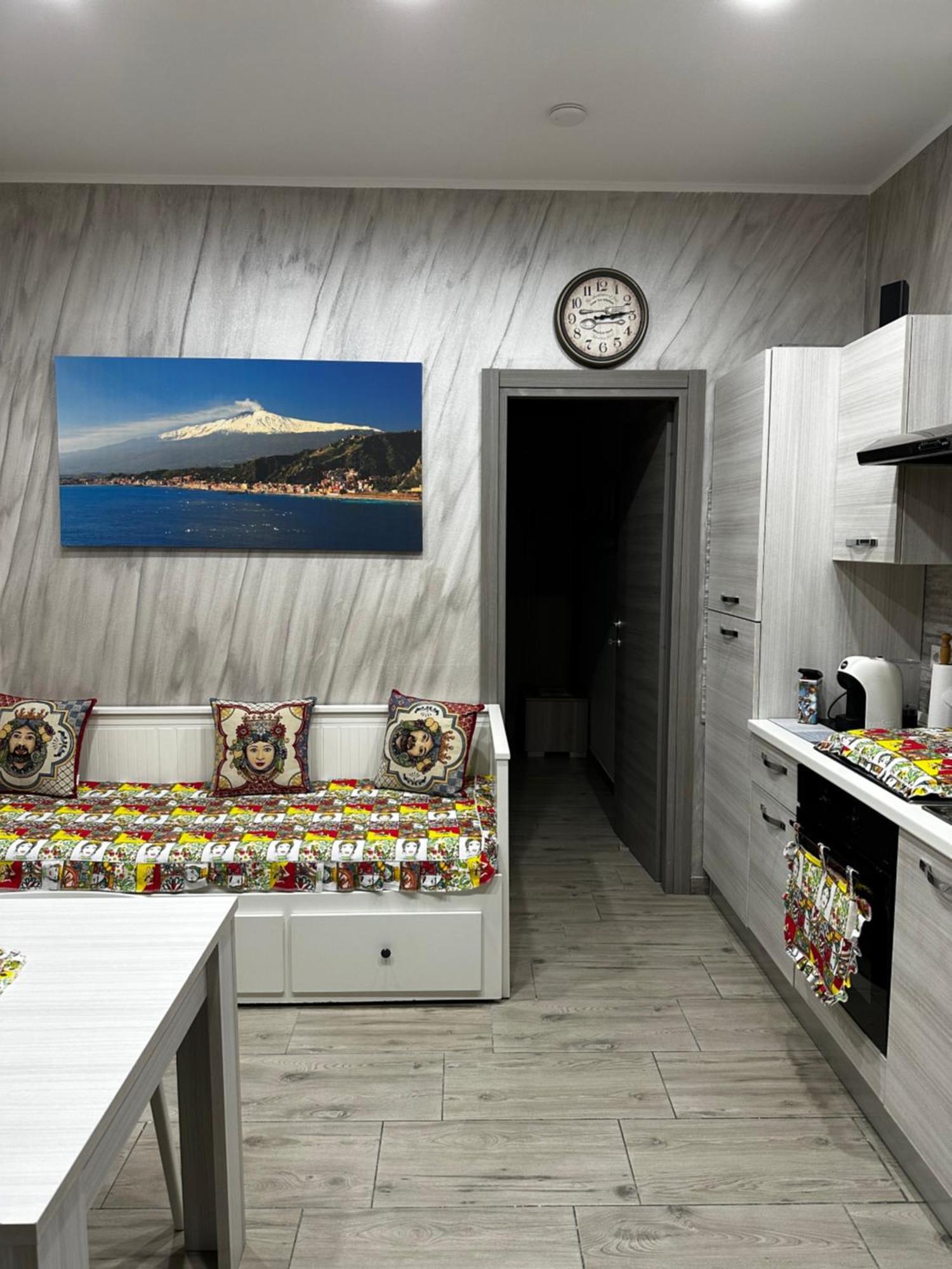 Holiday home Mary House *